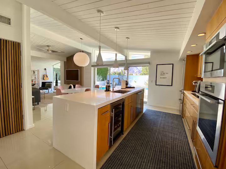 The Villa photo 8